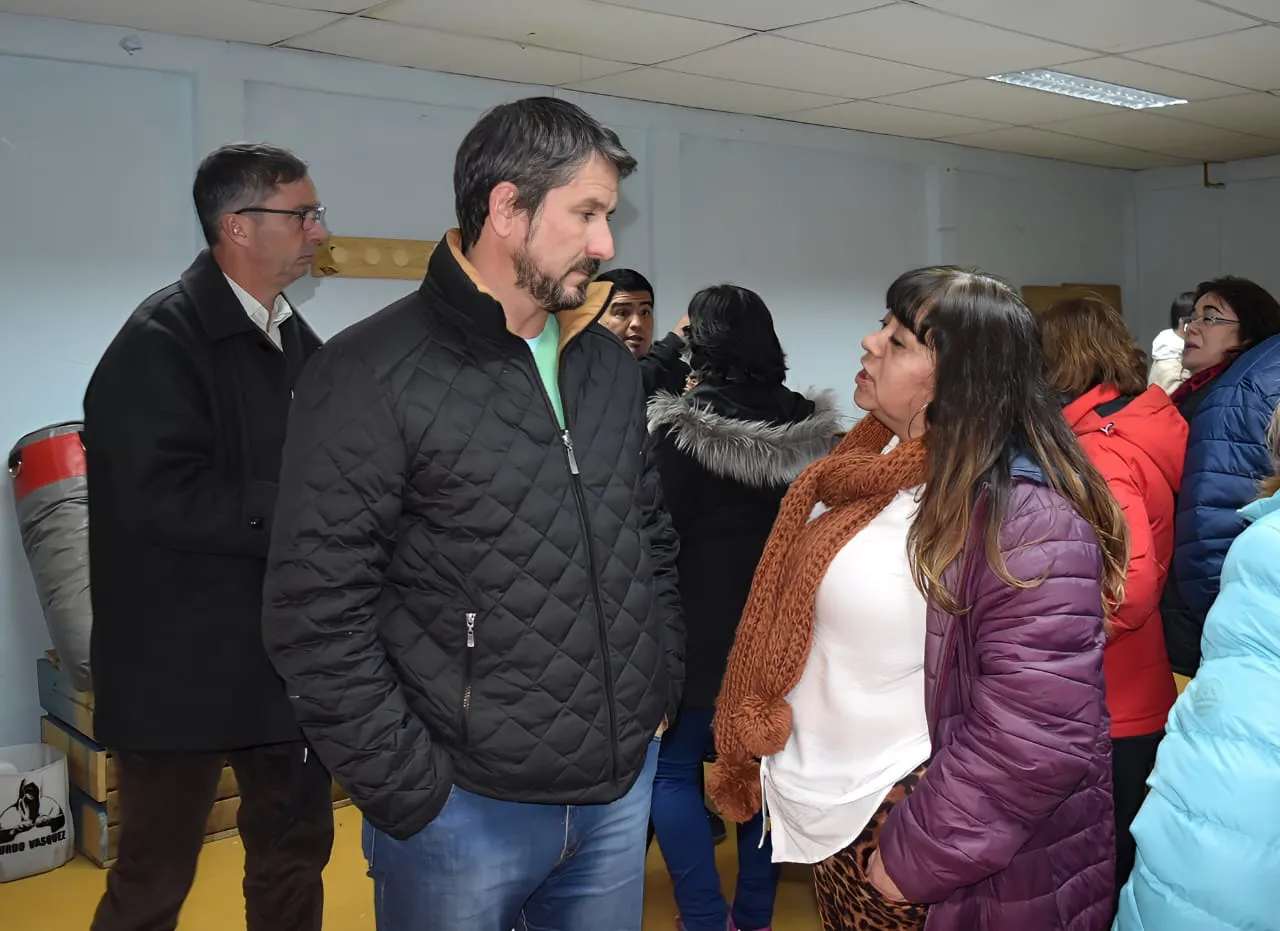 Merino estuvo en el barrio Etchepare