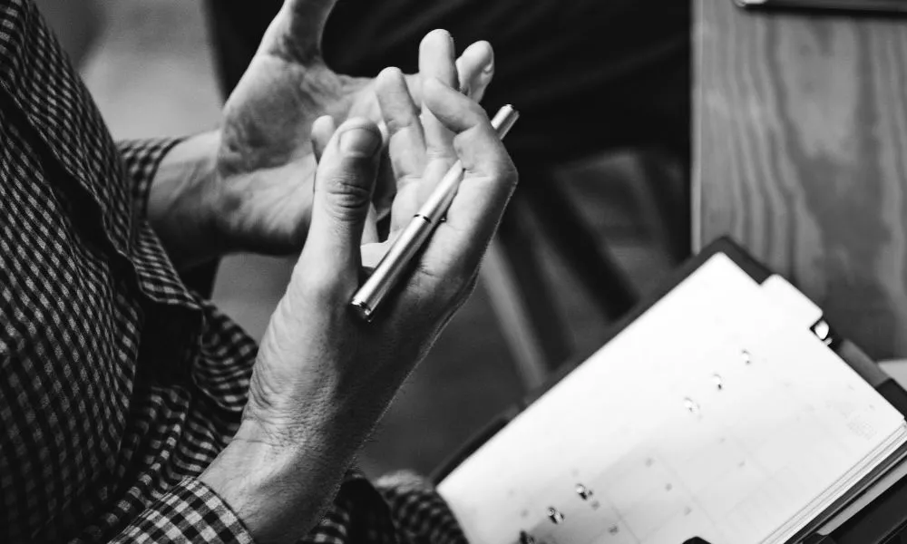 Responsabilidad en la comunicación del suicidio