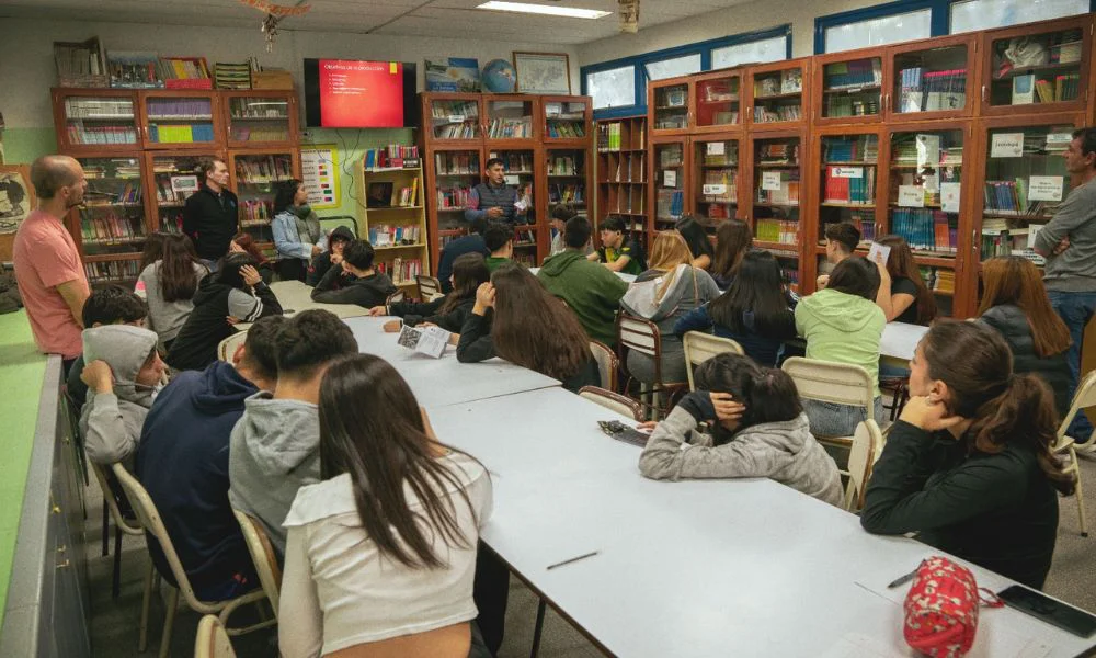Miel y huerta: la salida laboral en Rawson