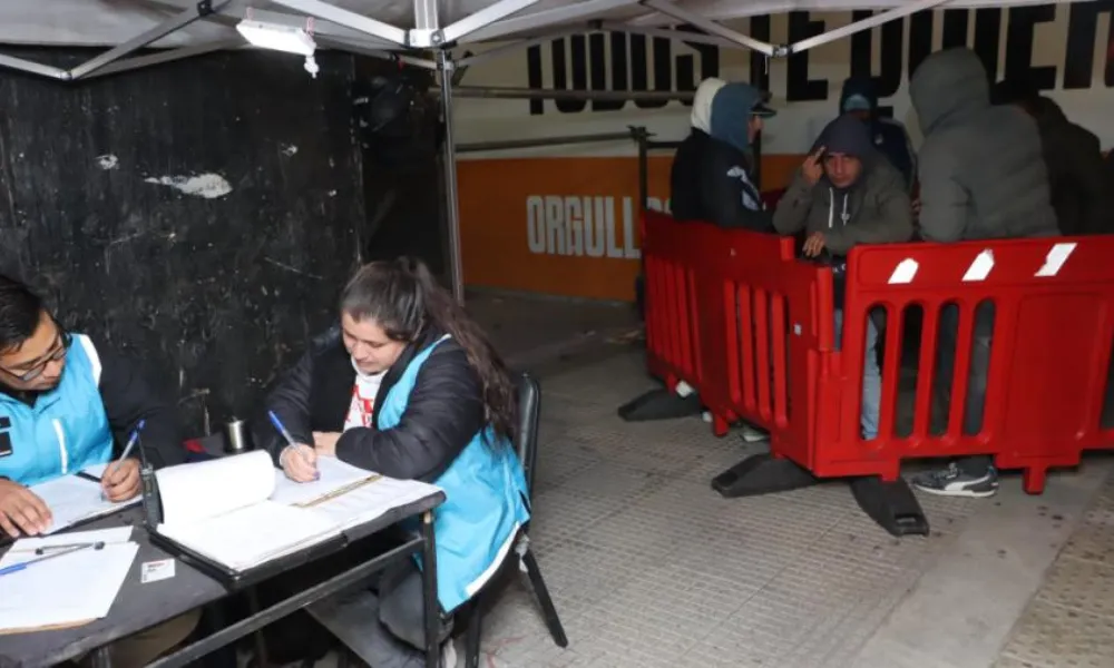 Operativo de seguridad en el Monumental