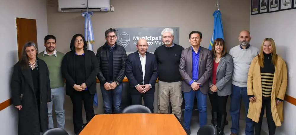 Reunión de oposición con Sastre