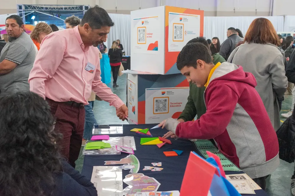 2° edición de la Feria Municipal del Libro en Rawson