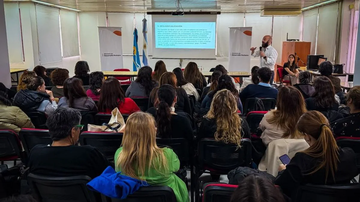 Capacitación a 120 agentes sobre Régimen Penal Juvenil