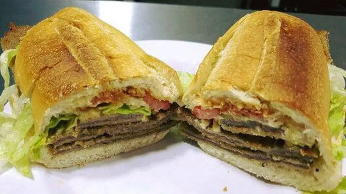 SANDWICH DE MILANESA