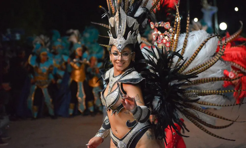 Carnaval 2025 dolavon 7