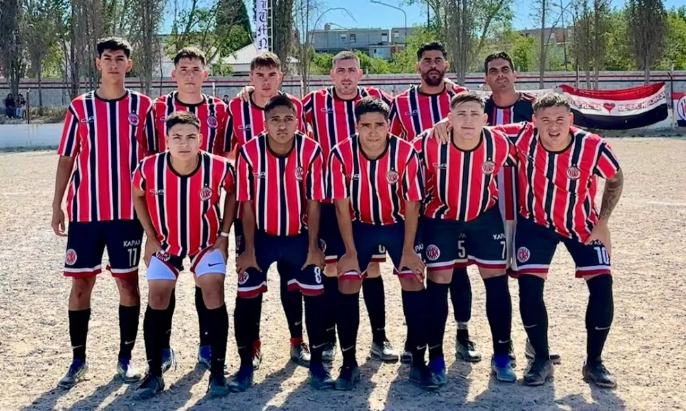 Alumni ganó como local