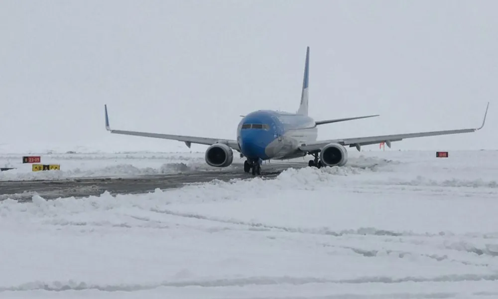 Avión