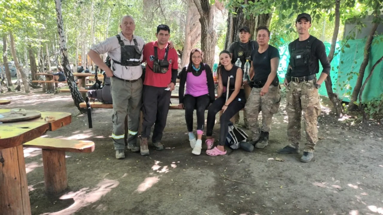 Turistas rescatadas en El Bolsón