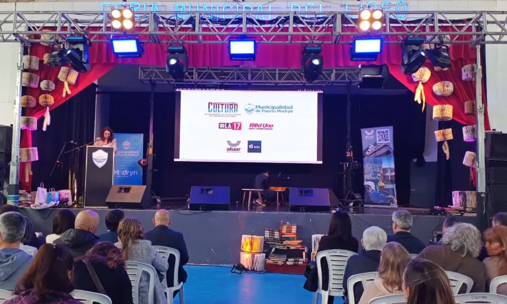 Feria Municipal del libro Madryn