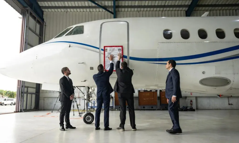 Avión incautado