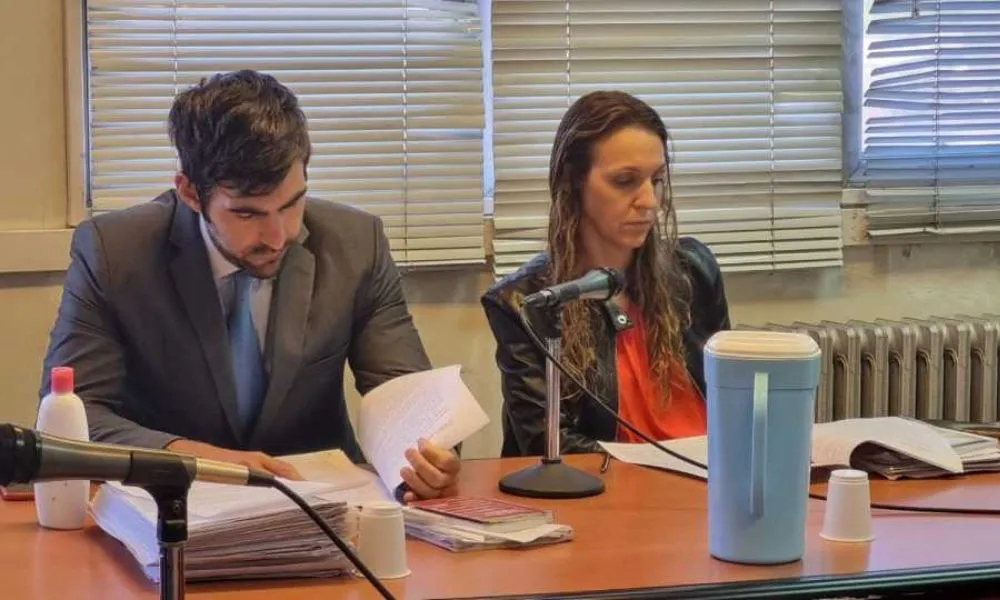 Investigación contra exdirector de escuela