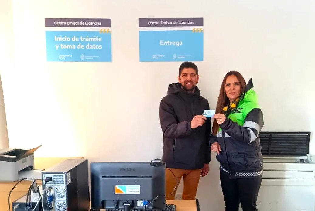 Centro de Emisión de Licencias de Conducir en Aldea Apeleg