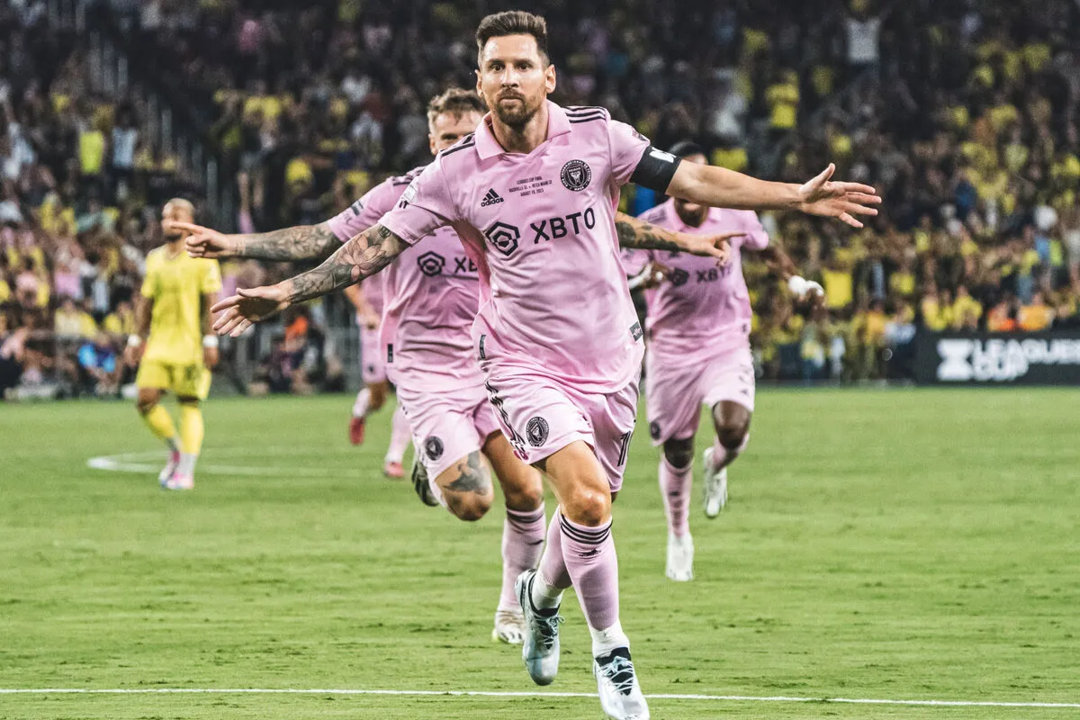 MESSI 