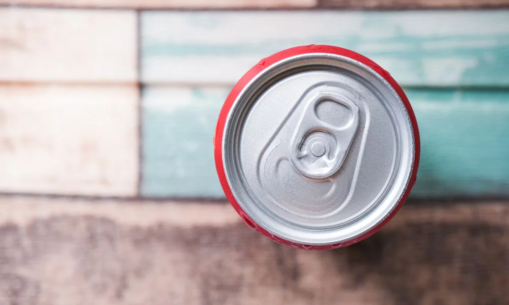 La historia de la chapita de las latas. Foto Freepik