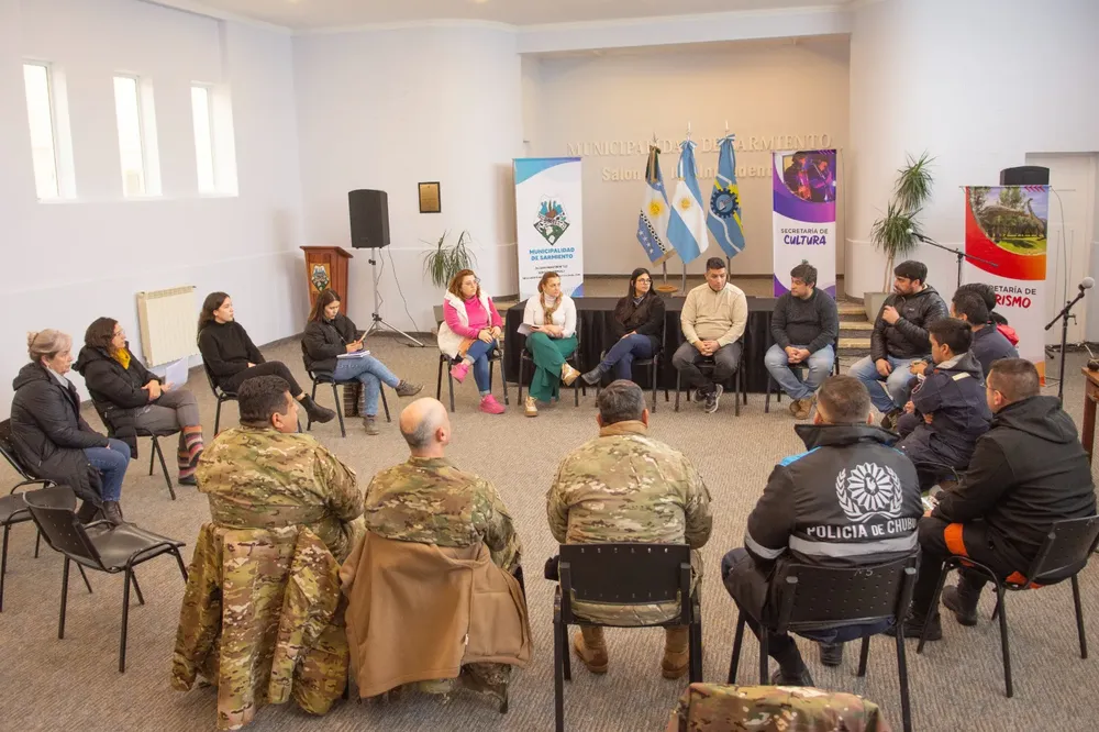 Sarmiento anunció la suspensión de las actividades previstas por aniversario