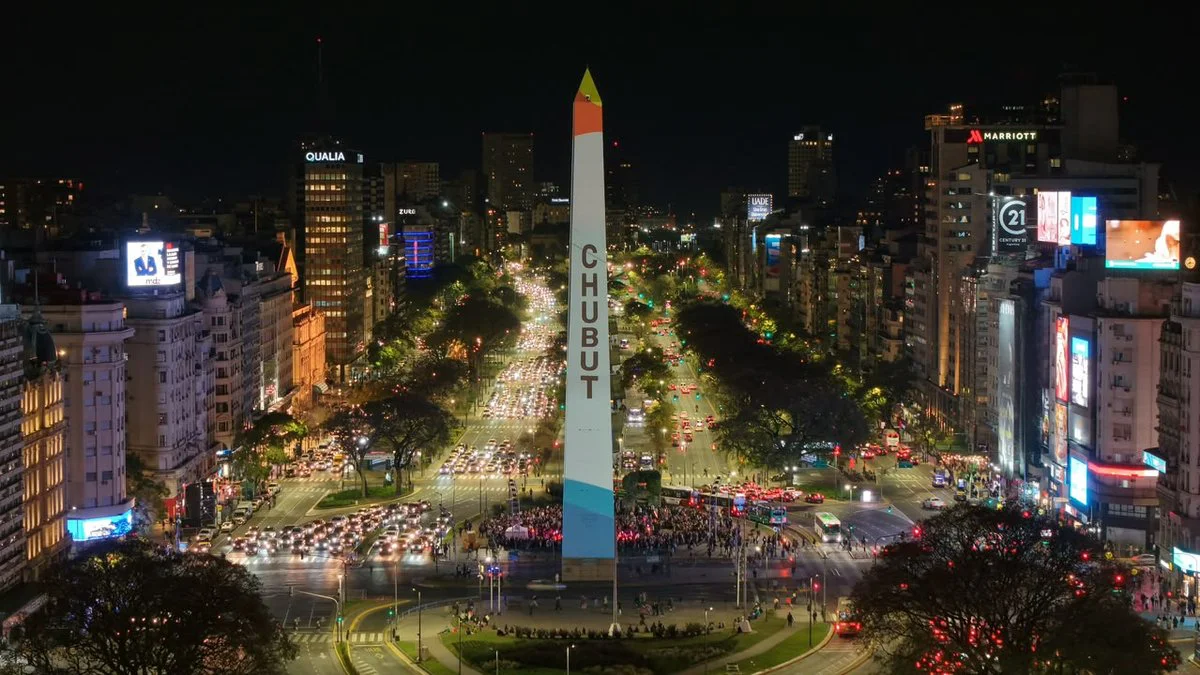 Orquesta del Barrio Inta en el Obelisco