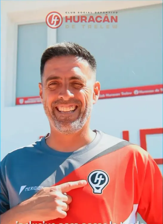 ABERASTURI ASUMIÓ COMO NUEVO ENTRENADOR DE HURACÁN