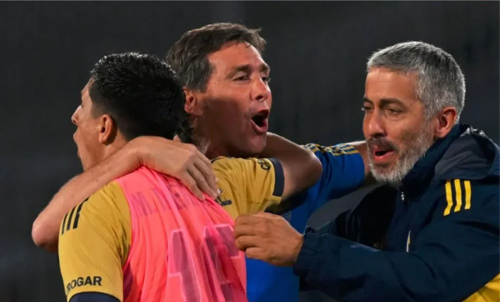 El DT mezcló emoción y convicción al imaginar un consejo del histórico entrenador.