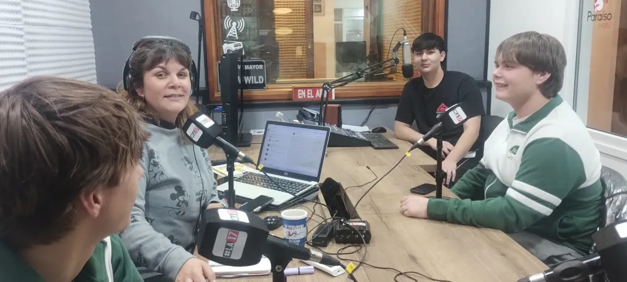 Alumnos de la Escuela FAPE lanzaron el proyecto Corazón en Obra