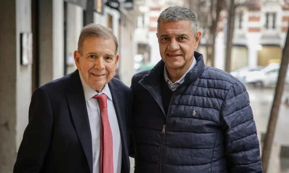 Jorge Macri junto a González Urrutia.