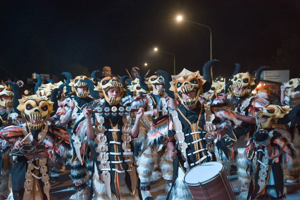 Anuncio Carnavales 2024 en febrero