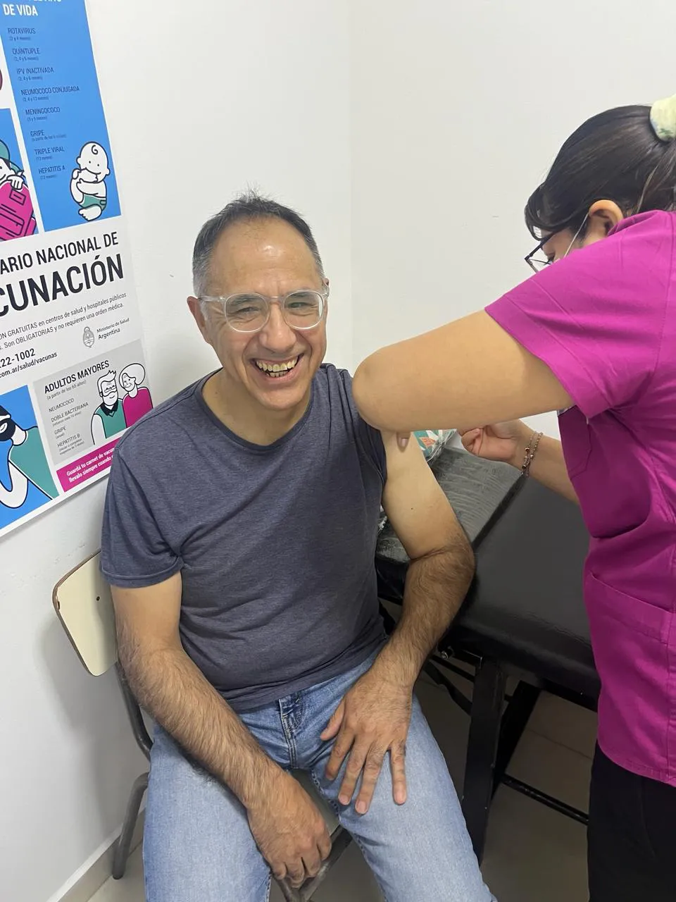 Piden reforzar vacunacion contra Covid 19