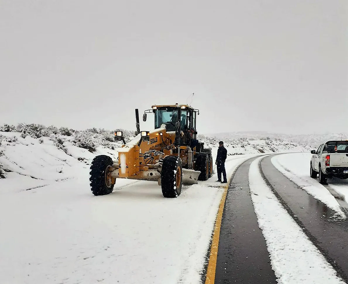 Trabajo de vialidad en rutas