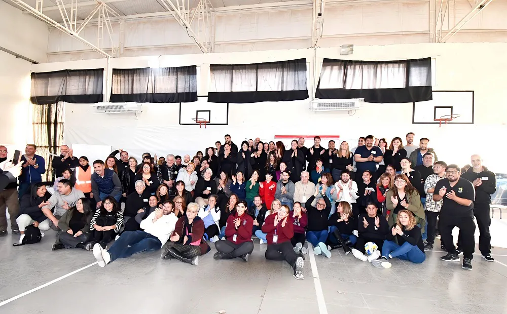La Municipalidad visitó el barrio Moreira de Trelew