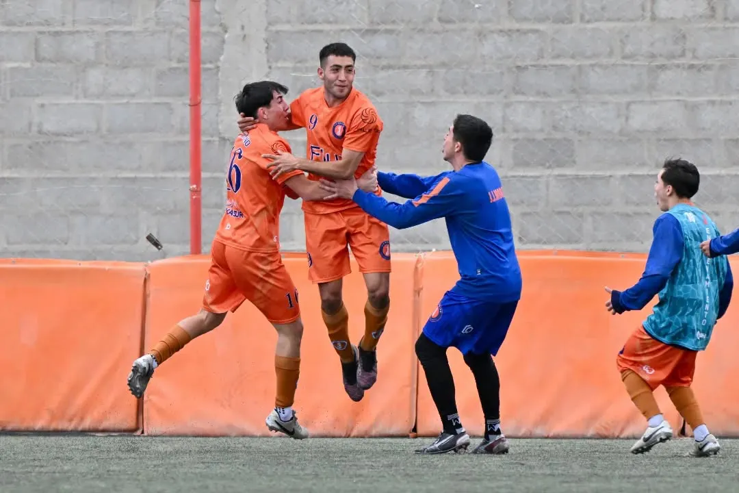 J.J. Moreno sigue con paso firme en el Clausura de la Liga del Valle. 2
