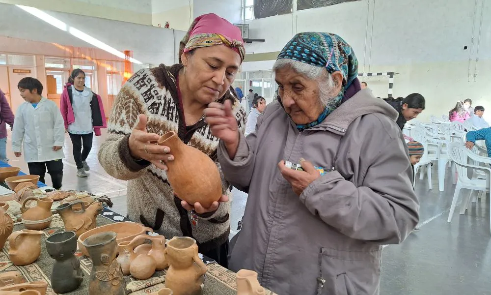 Conmemoran el Día Internacional de la Mujer Originaria