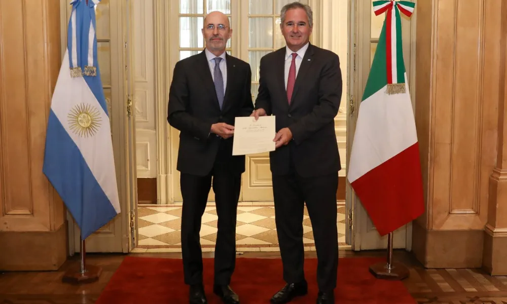 Embajador Italia