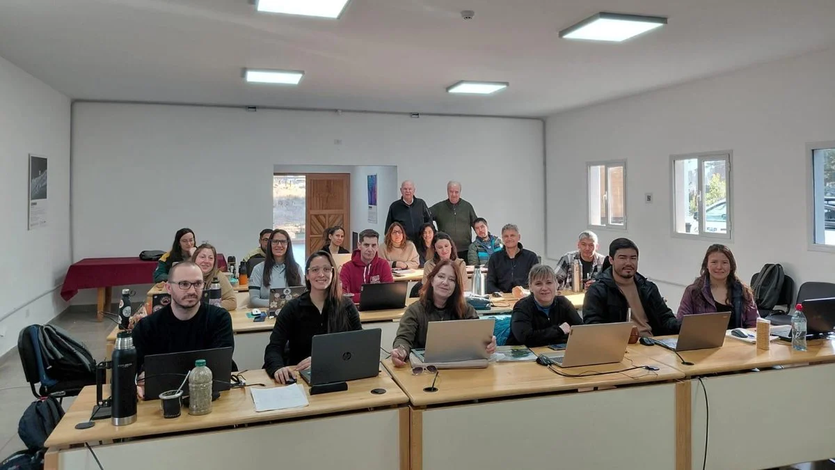 Curso sobre análisis de la vegetación y comportamiento del fuego