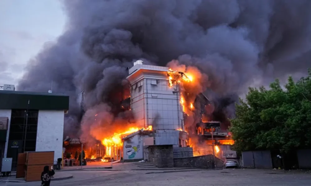 Feroz bombardeo en Kiev