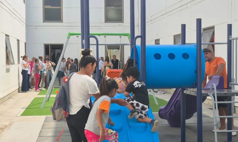 Plaza para pediatria en Madryn 2