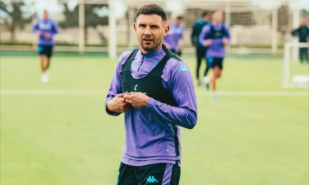 Racing y Unión jugarán el domingo a las 21.15