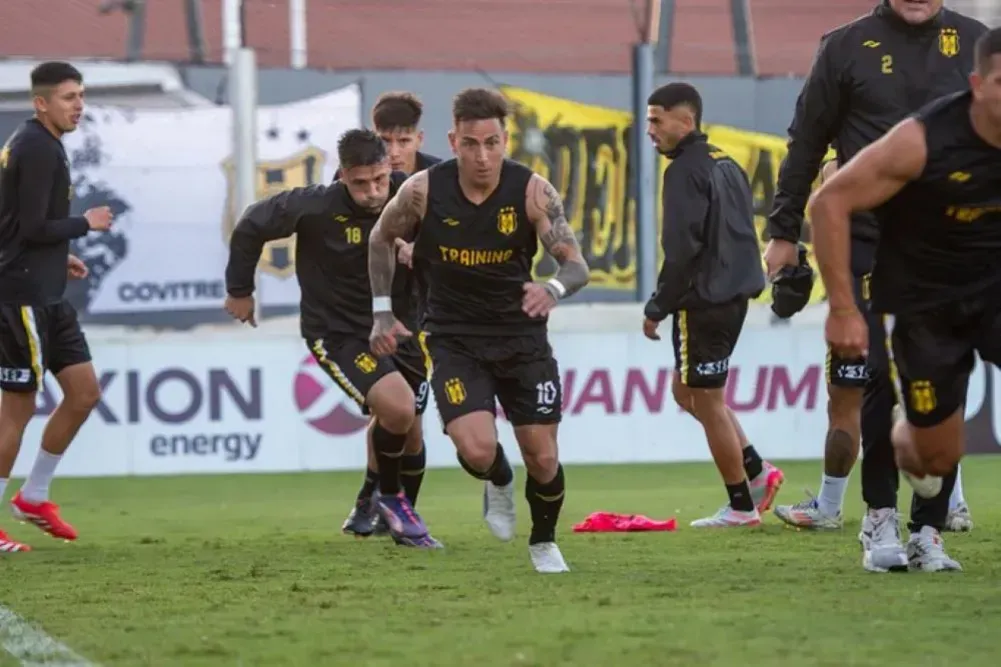 Deportivo Madryn visita a All Boys esta noche desde las 21