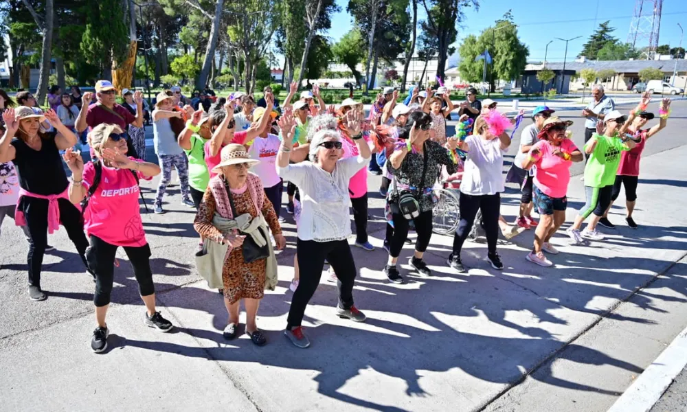 Caminata recreativa,Viejos son los trapos