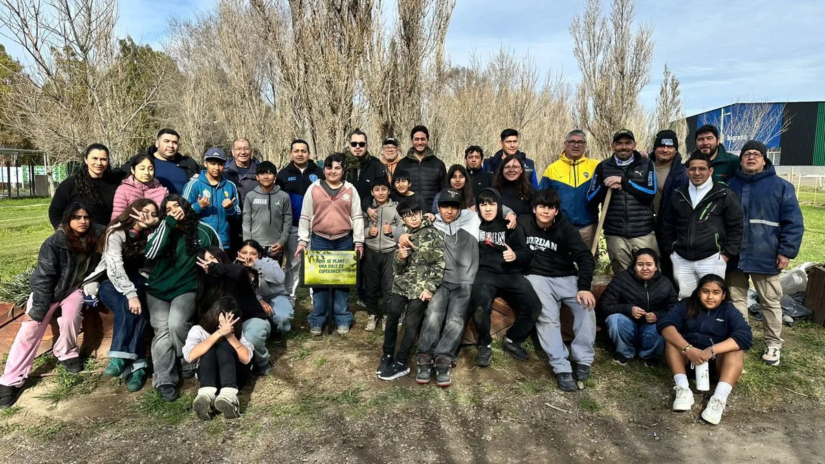 Jornada de plantación de árboles del SEC