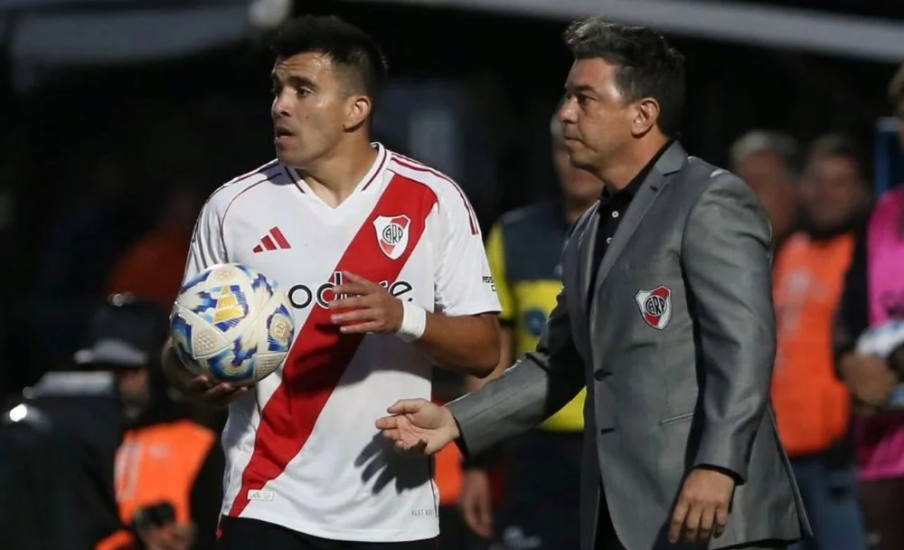 El lateral salió a desmentir versiones sobre un conflicto con Gallardo y rechazó haber simulado lesiones.