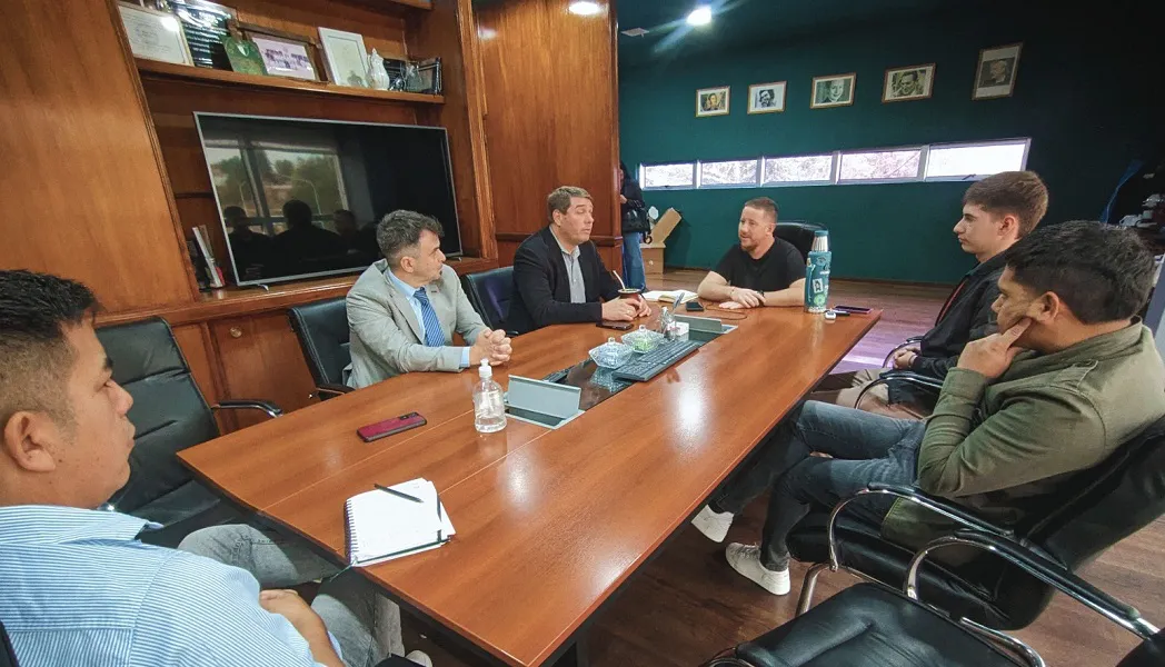 BISS, BOWEN Y JONES