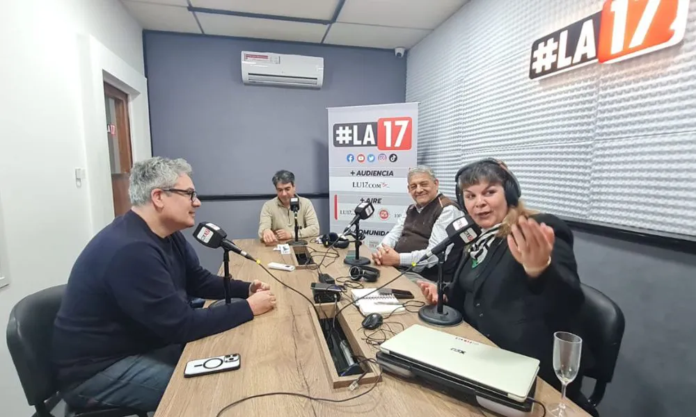 ALEJANDRO CASTRO MARTÍN BERRADE DANIEL PASCUALINI KARINA LORRE ESTUDIOS DE LA17