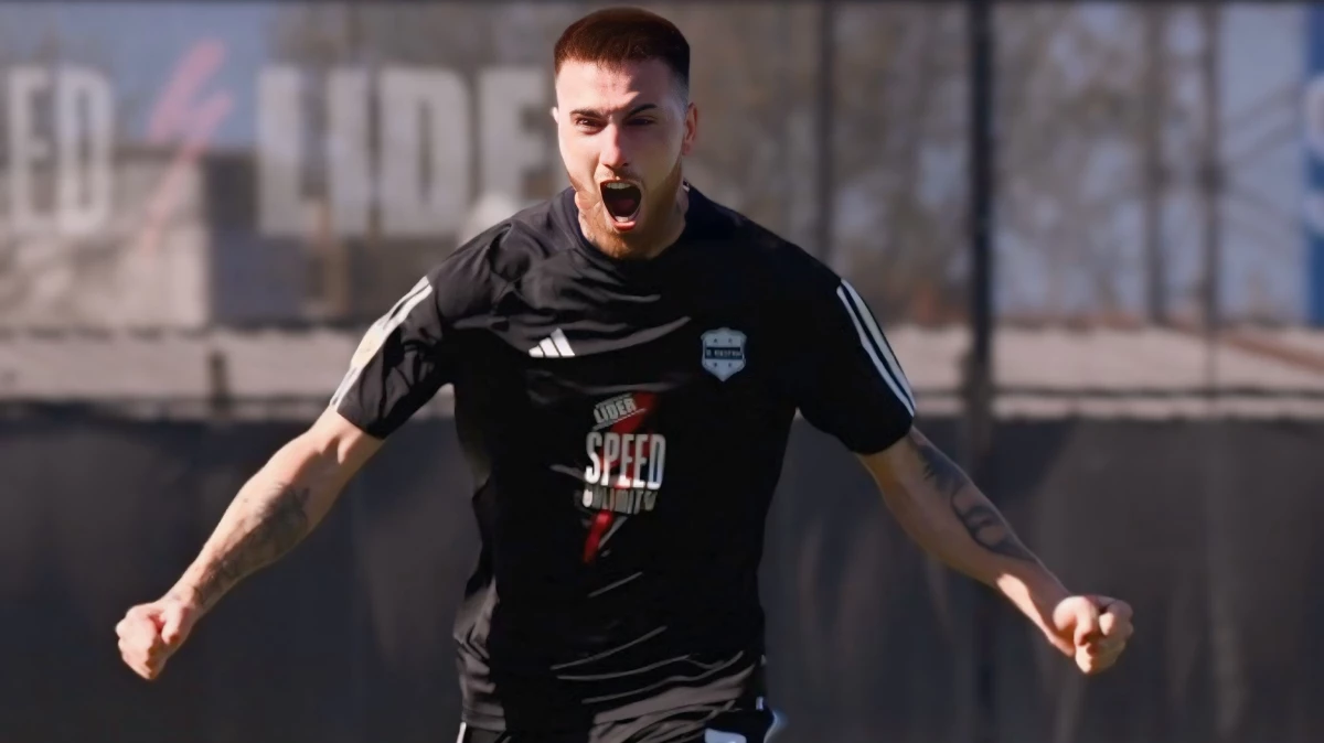 Deportivo Riestra venció 2 a 0 a Central Córdoba.