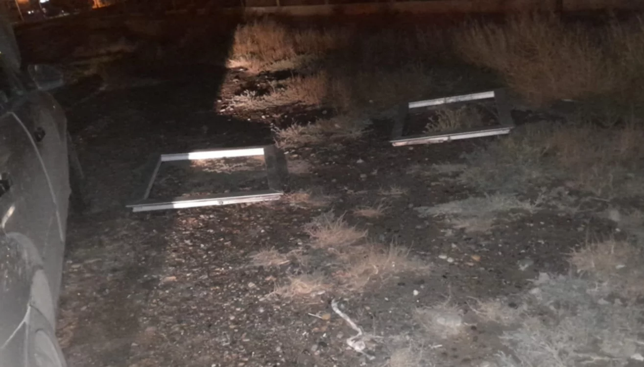 Aberturas tiradas cerca del centro de encuentro