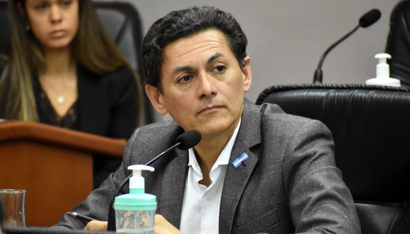 Dardo Petroli y una sesión histórica