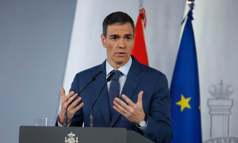 Entre las decisiones más inmediatas aparece una reducción directa en el costo de los combustibles.