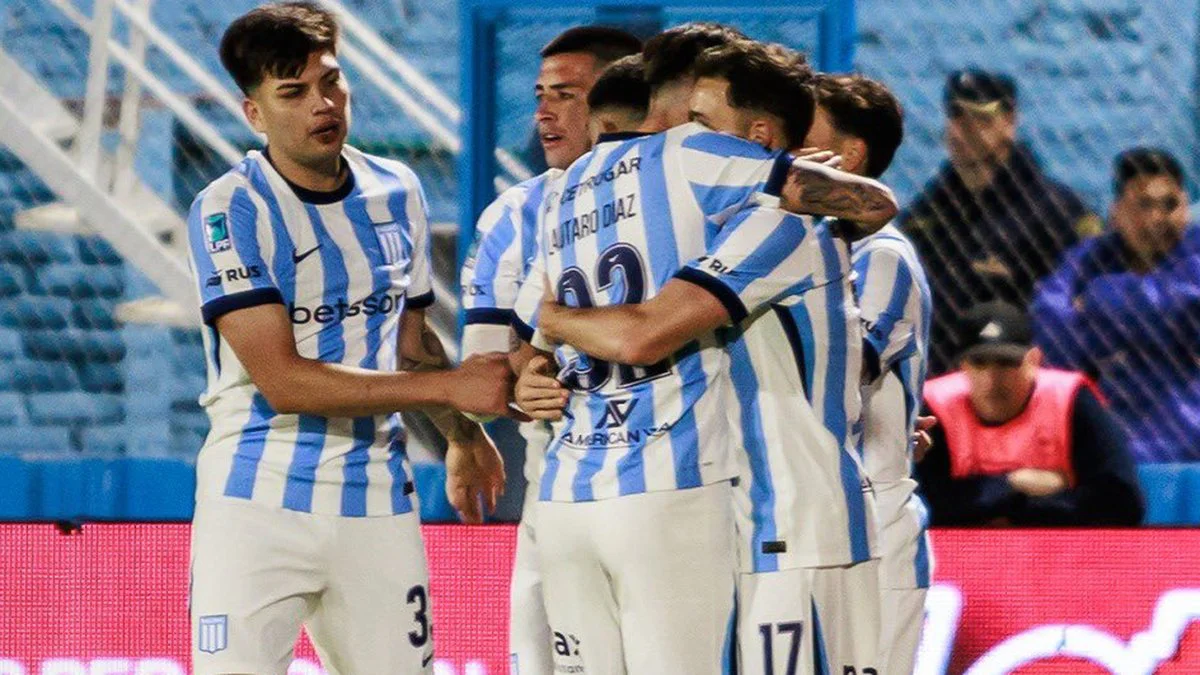 Festejo de Racing foto oficial X Racing Club