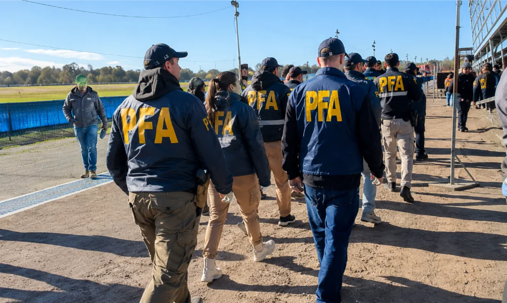 La Policía Federal secuestró muestras de fluidos en el autódromo platense.