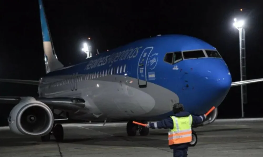 Vuelos nocturnos de Aerolíneas Argentinas