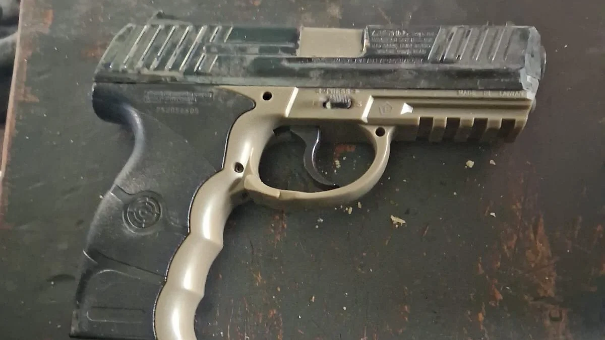 Secuestran armas caseras y municiones en allanamientos. Foto Prensa Policía de Río Negro