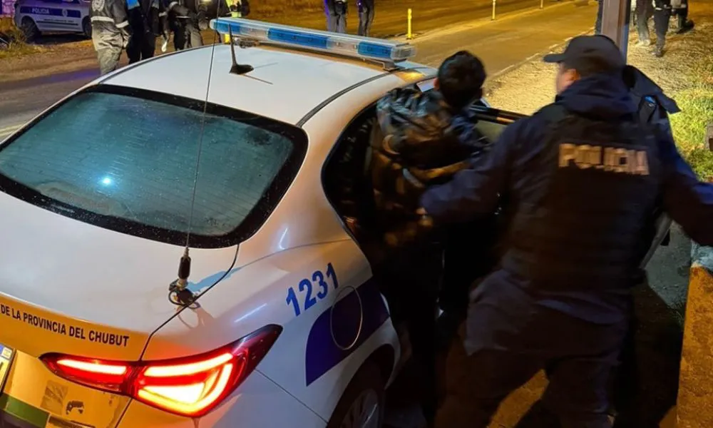 Lo buscaban en Bariloche y la policía lo encontró en Esquel